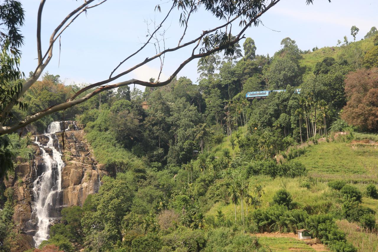 Ella Waterfall View ภายนอก รูปภาพ